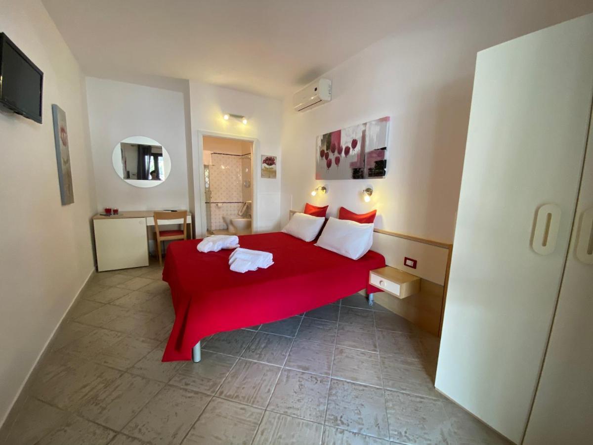 B&B Petite Maison Посада Экстерьер фото
