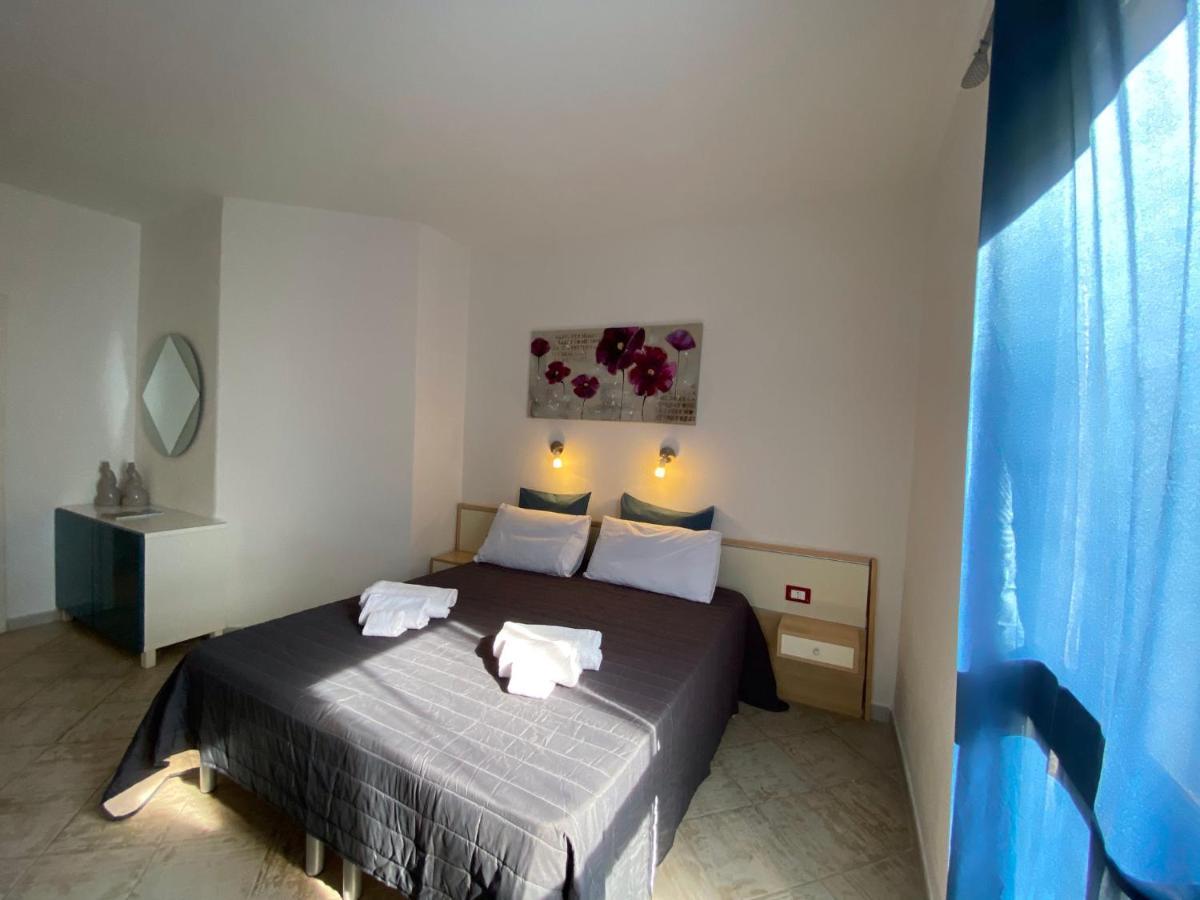 B&B Petite Maison Посада Экстерьер фото